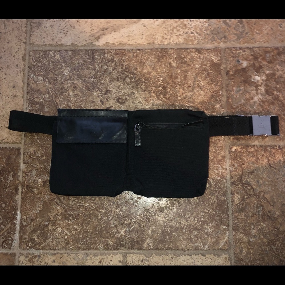 Gucci belt/body bag